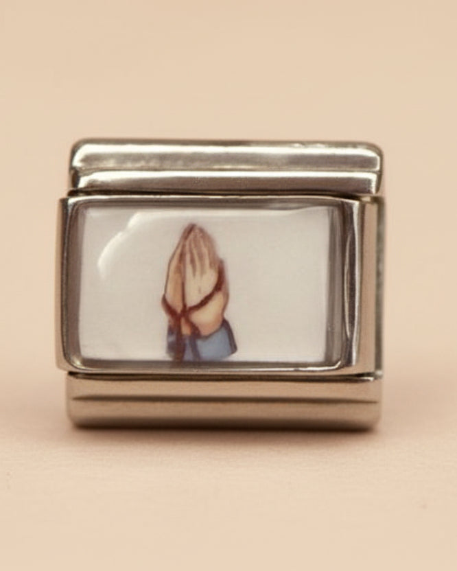 Pray Charm