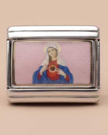 Heart of mary charm